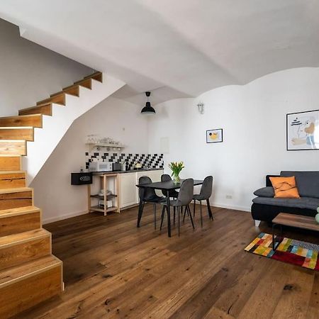 Apartmán Neat 1Br Duplex By Metro And Center By Hm Vídeň Exteriér fotografie