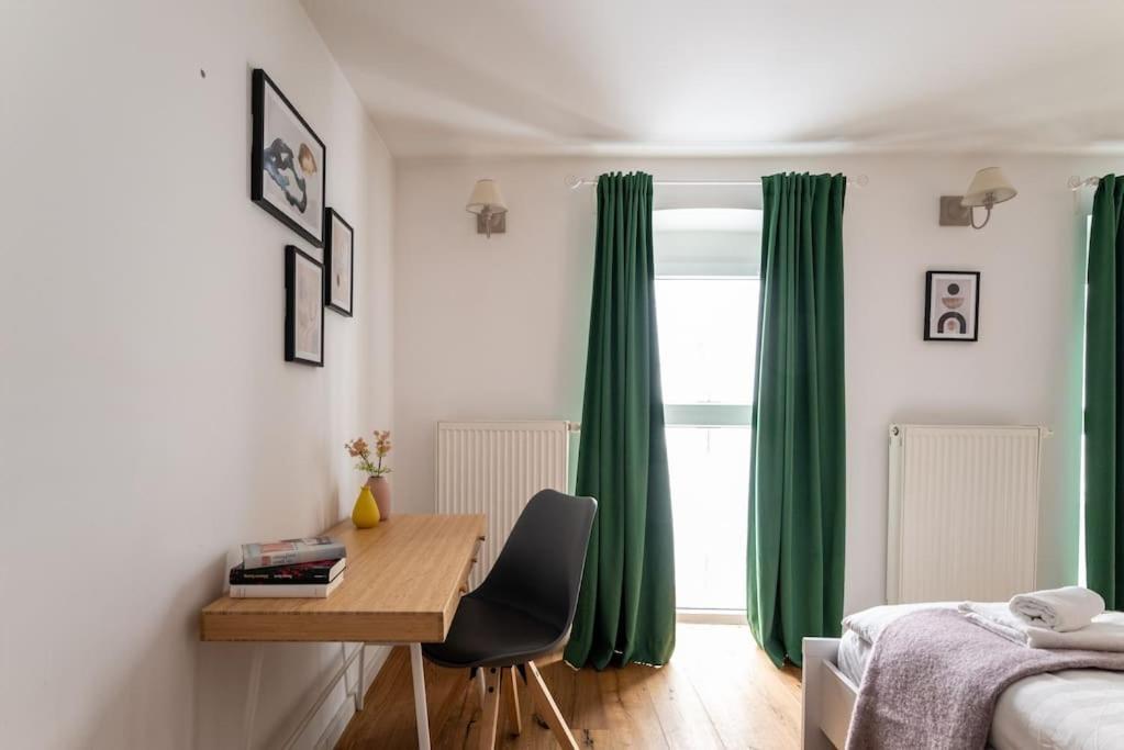 Apartmán Neat 1Br Duplex By Metro And Center By Hm Vídeň Exteriér fotografie